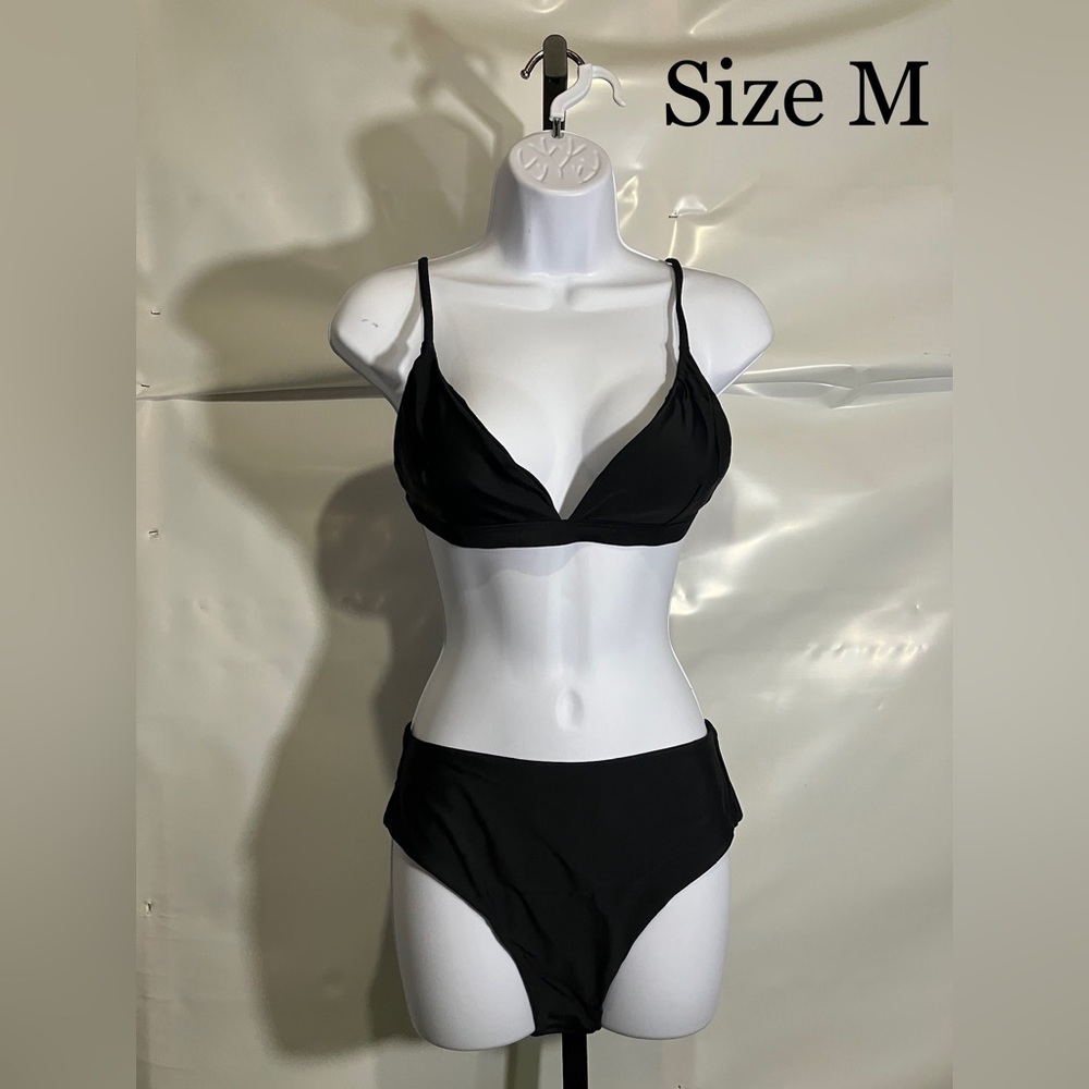 Women’s 2 Piece Bikini Swimsuit Size Medium